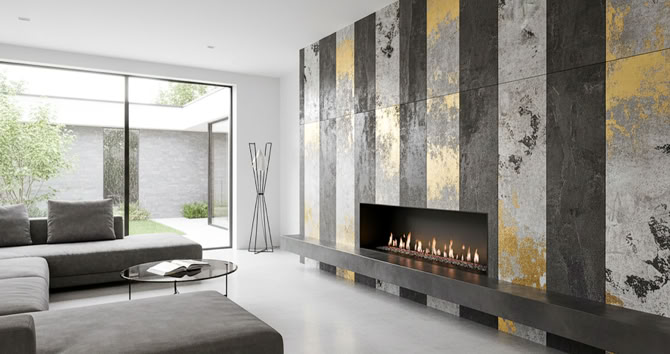 Modernes Wohnzimmer mitEffektspachtel Wand gestreift in smoke,silber,gold